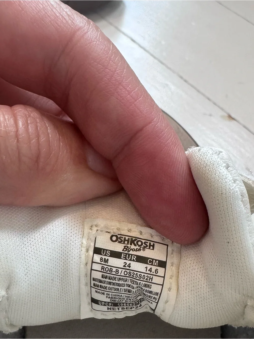 OshKosh B'gosh White, Brown & Black Kids Sneakers